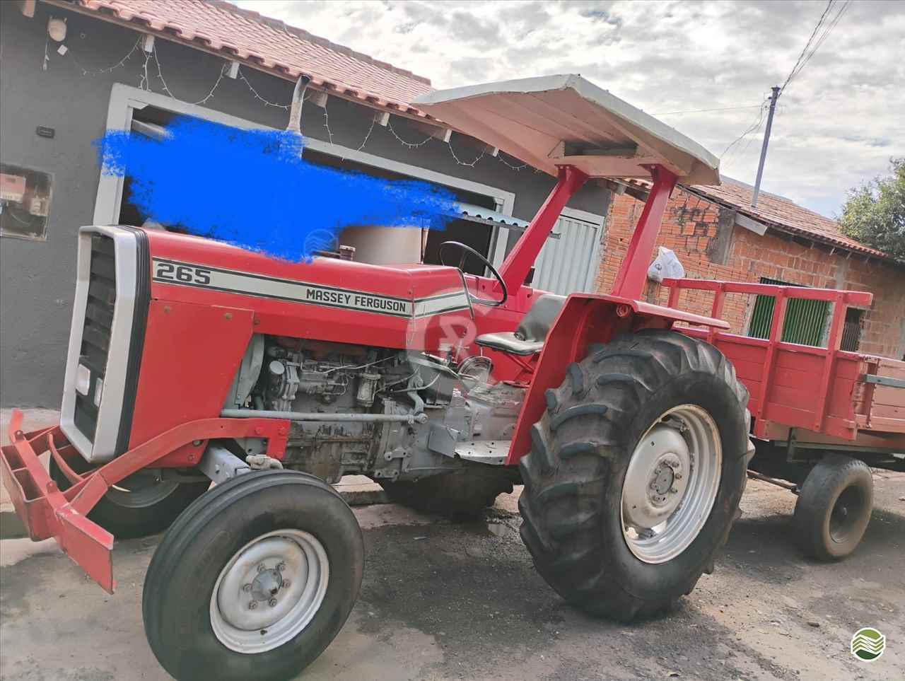 TRATOR MASSEY FERGUSON MF 265 Tração 4x2 CR Máquinas Agrícolas CASSILANDIA MATO GROSSO DO SUL MS